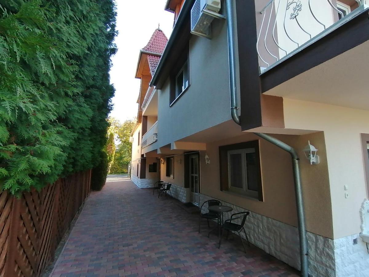 Magdalena Apartmanház Heviz Bagian luar foto