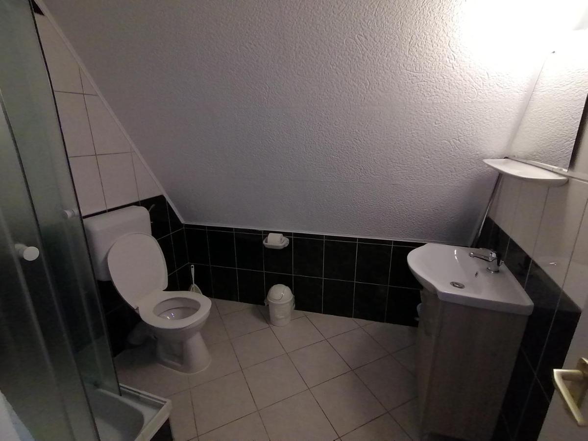 Magdalena Apartmanház Heviz Bagian luar foto