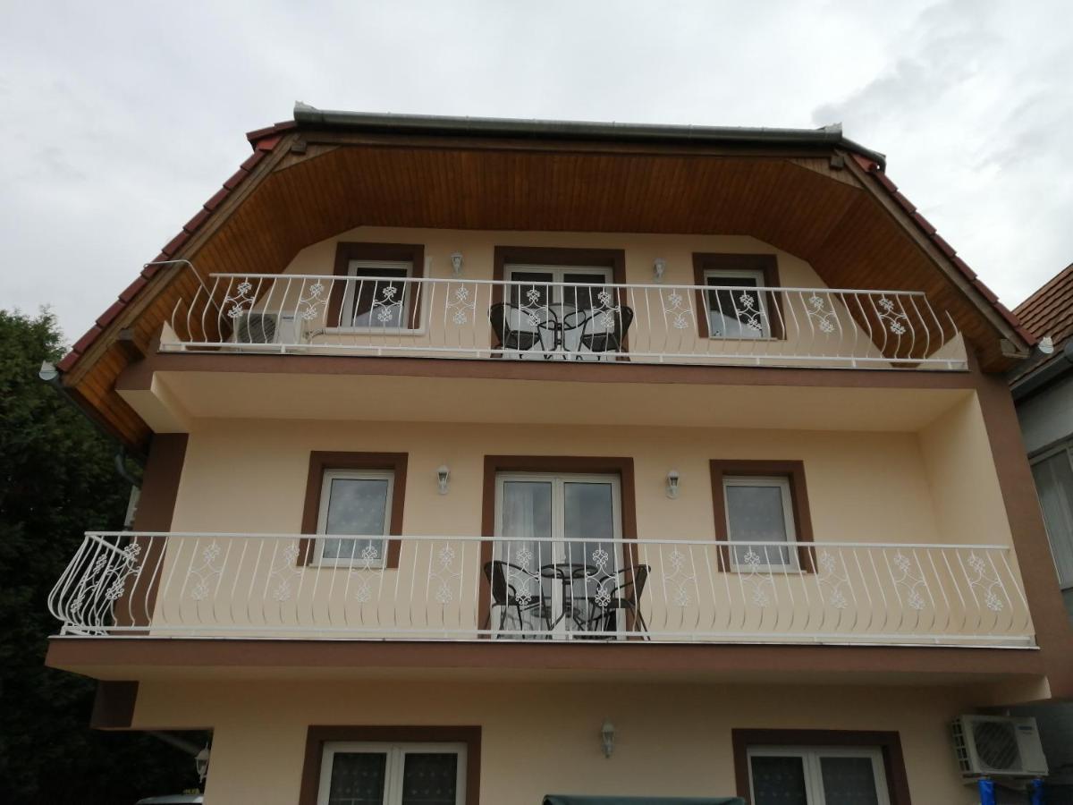 Magdalena Apartmanház Heviz Bagian luar foto