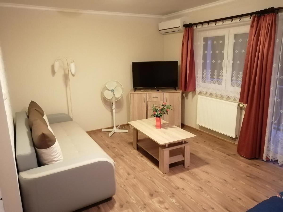 Magdalena Apartmanház Heviz Bagian luar foto
